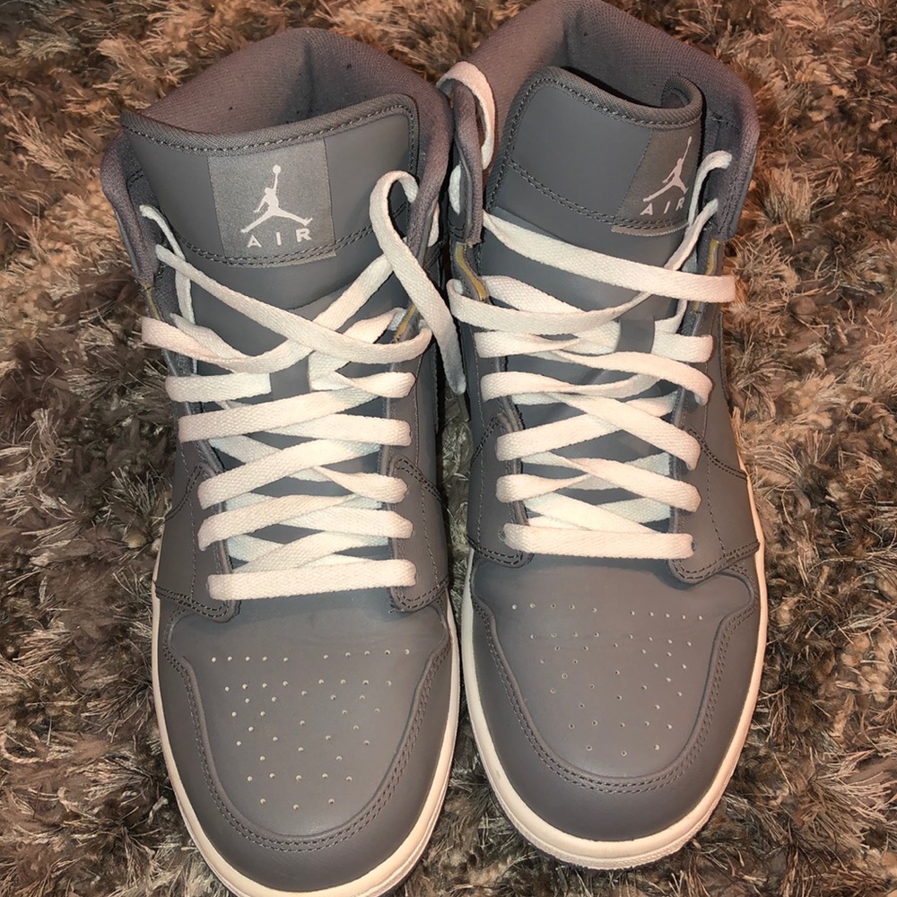 Air Jordan Retro 1 size 11very god condition